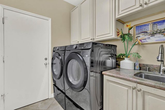 4084 SW Gleneagle Circle, Palm City, FL 34990