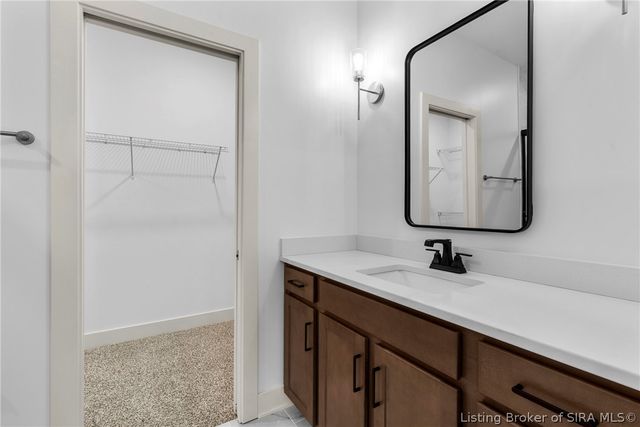 4642 Red Tail Ridge 212, Jeffersonville, IN 47130