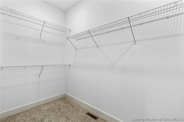 4642 Red Tail Ridge 212, Jeffersonville, IN 47130