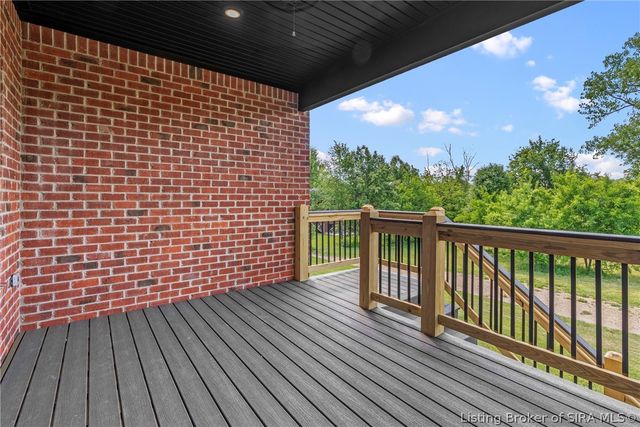 4642 Red Tail Ridge 212, Jeffersonville, IN 47130