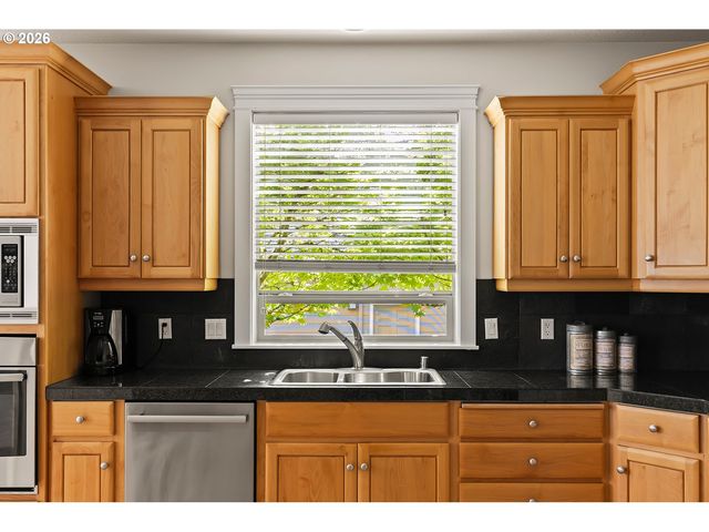 2612 Nw 127TH St, Vancouver, WA 98685