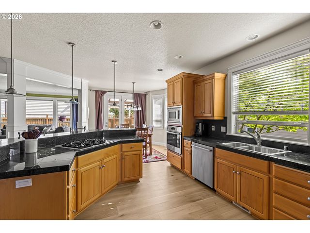 2612 Nw 127TH St, Vancouver, WA 98685