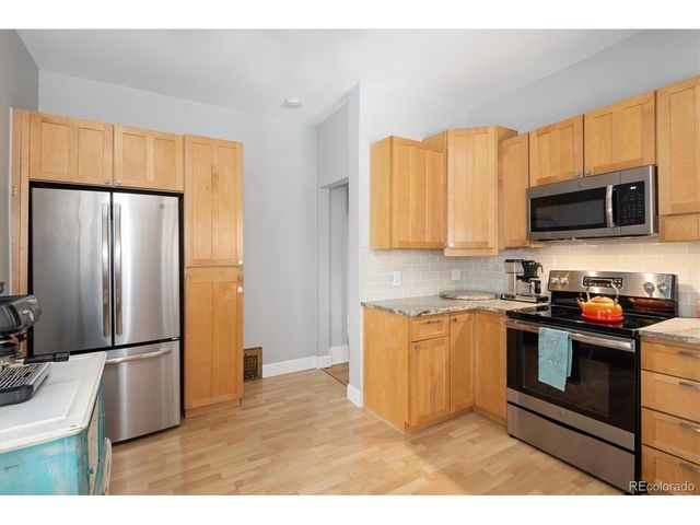 1374 Poplar St, Denver, CO 80220