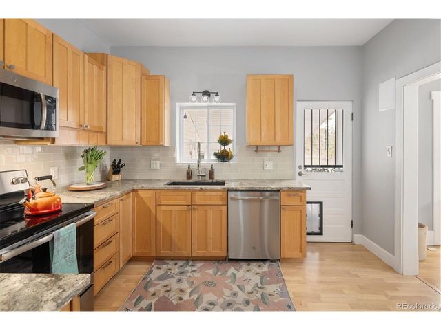 1374 Poplar St, Denver, CO 80220