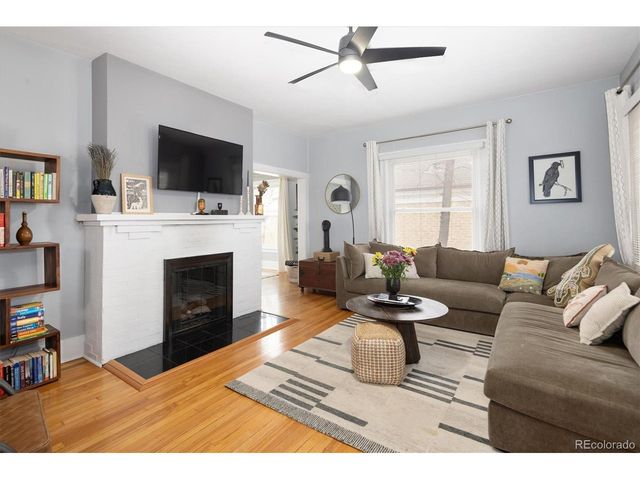 1374 Poplar St, Denver, CO 80220