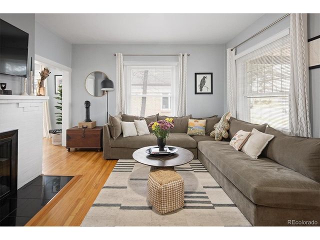 1374 Poplar St, Denver, CO 80220