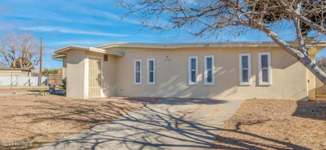 1710 Betty Circle, Las Cruces, NM 88001