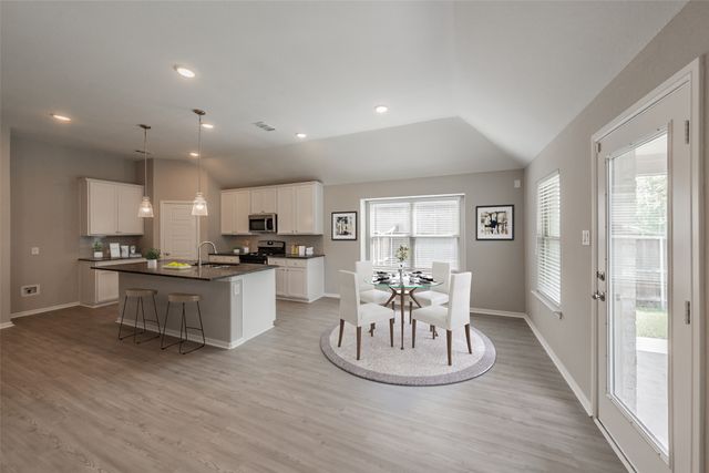 1207 Putnam Street, Mansfield, TX 76063