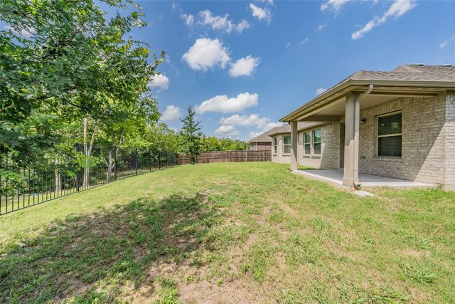 1207 Putnam Street, Mansfield, TX 76063