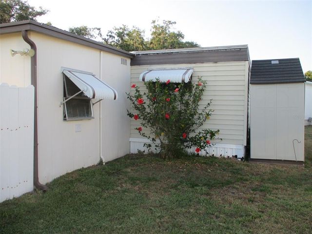 3732 MULLER DRIVE, Zephyrhills, FL 33540