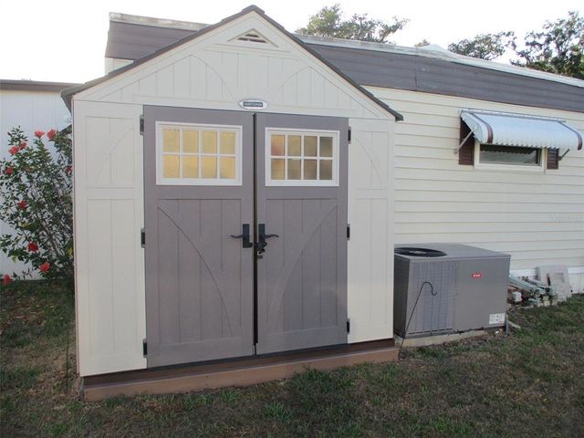 3732 MULLER DRIVE, Zephyrhills, FL 33540