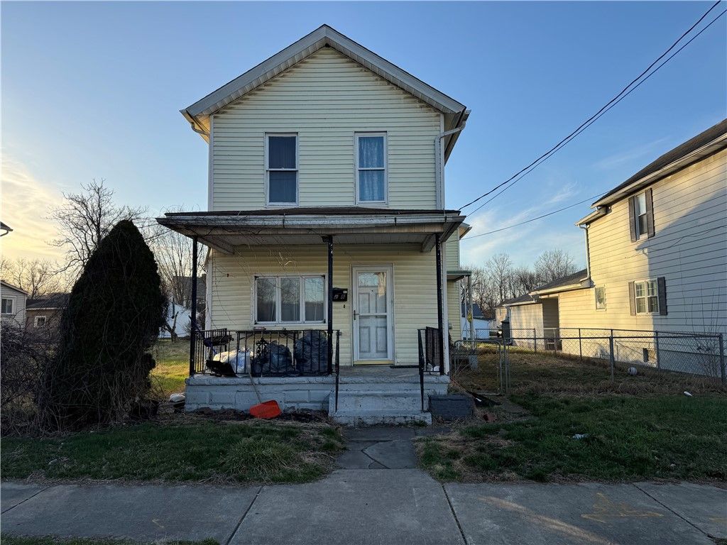 208 S Lafayette St, New Castle, PA 16102