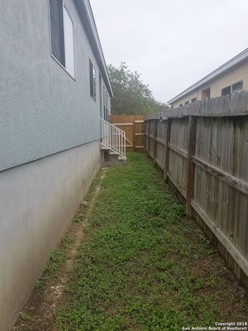 11211 Terra Loop Rd, San Antonio, TX 78233