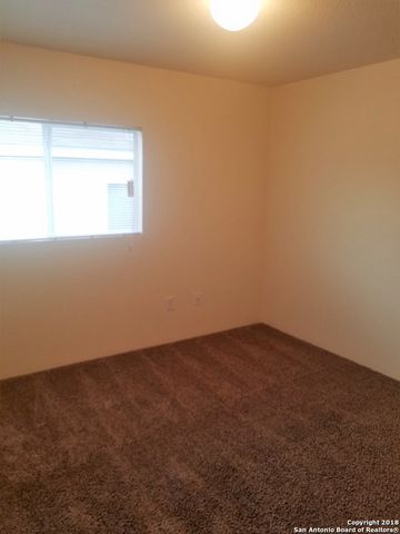 11211 Terra Loop Rd, San Antonio, TX 78233