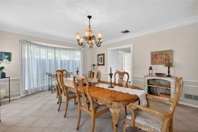 3664 Holboro, Los Angeles, CA 90027