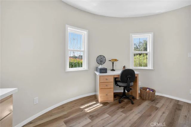 3664 Holboro, Los Angeles, CA 90027