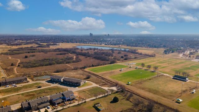 3201 Solana Circle, Denton, TX 76207