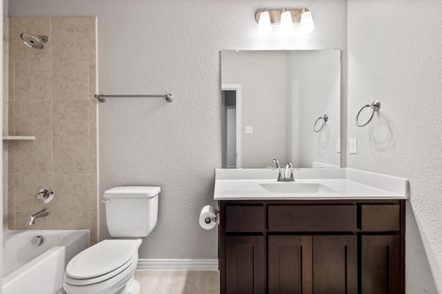 3201 Solana Circle, Denton, TX 76207