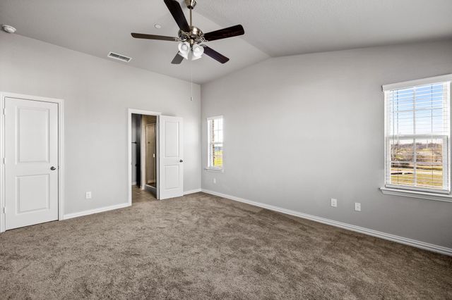 3201 Solana Circle, Denton, TX 76207