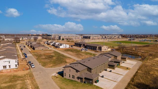 3201 Solana Circle, Denton, TX 76207