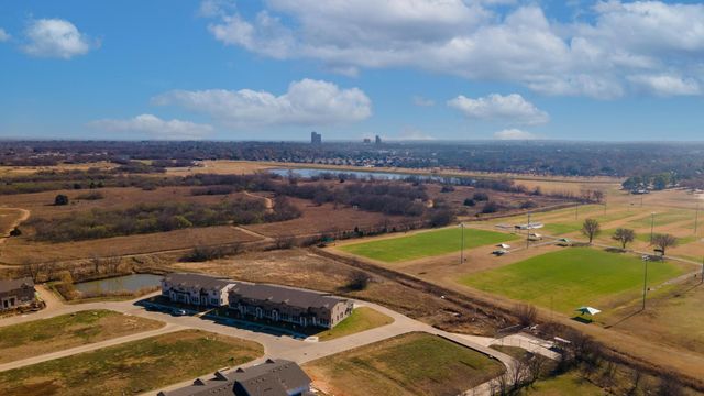 3201 Solana Circle, Denton, TX 76207