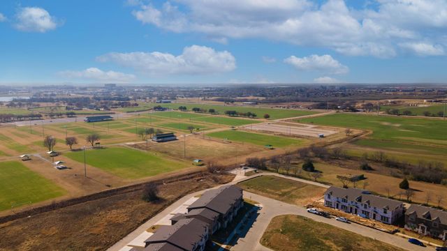 3201 Solana Circle, Denton, TX 76207