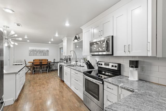 2021 Arkansas Avenue, Conway, AR 72034