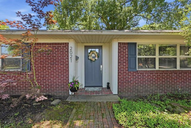 2021 Arkansas Avenue, Conway, AR 72034