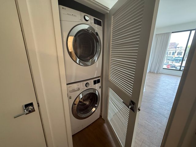 3462 N Lincoln Avenue 202, Chicago, IL 60657