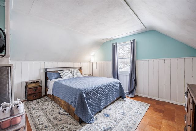 216 Mac Arthur Road, Greece, NY 14615