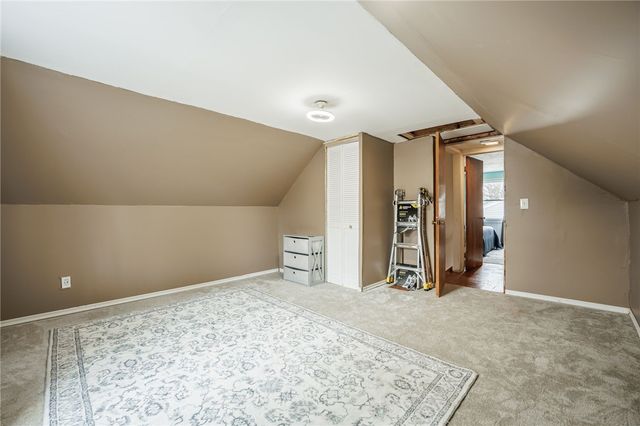 216 Mac Arthur Road, Greece, NY 14615