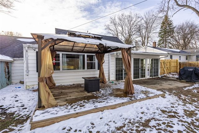 216 Mac Arthur Road, Greece, NY 14615