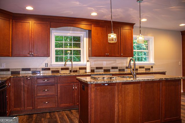 240 Harkness Road, Jackson, GA 30233