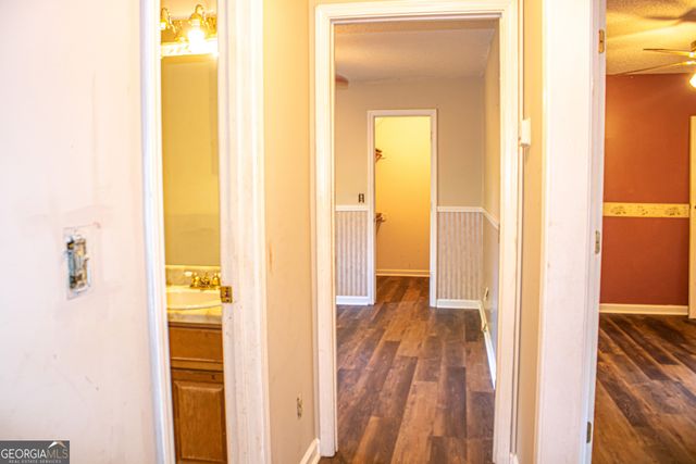 240 Harkness Road, Jackson, GA 30233