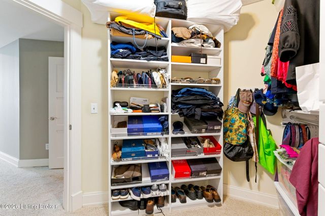 222 E Witherspoon St 602, Louisville, KY 40202