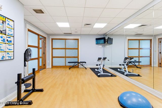 222 E Witherspoon St 602, Louisville, KY 40202