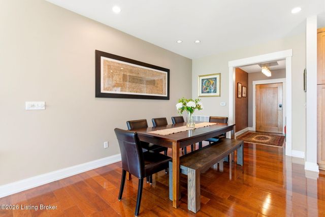 222 E Witherspoon St 602, Louisville, KY 40202