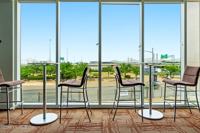 222 E Witherspoon St 602, Louisville, KY 40202