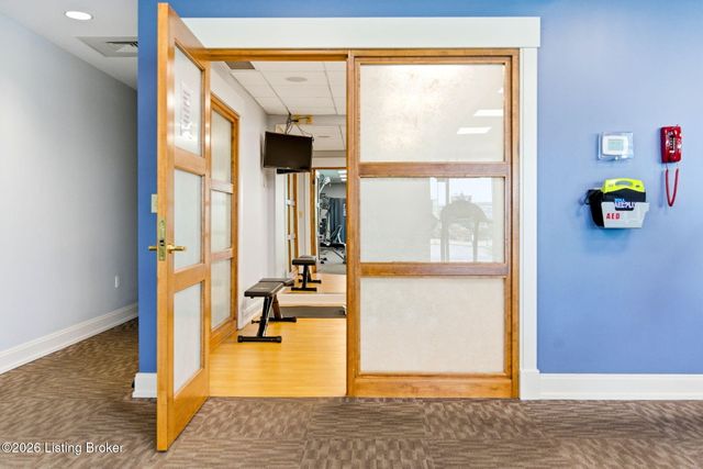 222 E Witherspoon St 602, Louisville, KY 40202