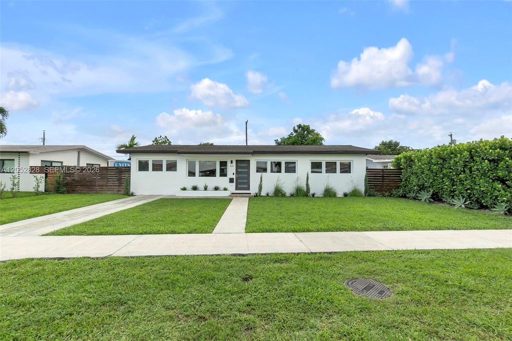 6145 W 6th Avenue, Hialeah, FL 33012