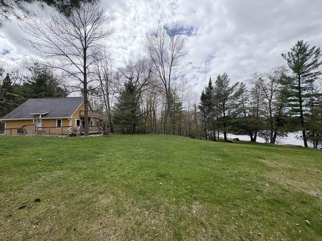 W11030 RIVERSIDE ROAD, Marion, WI 54950