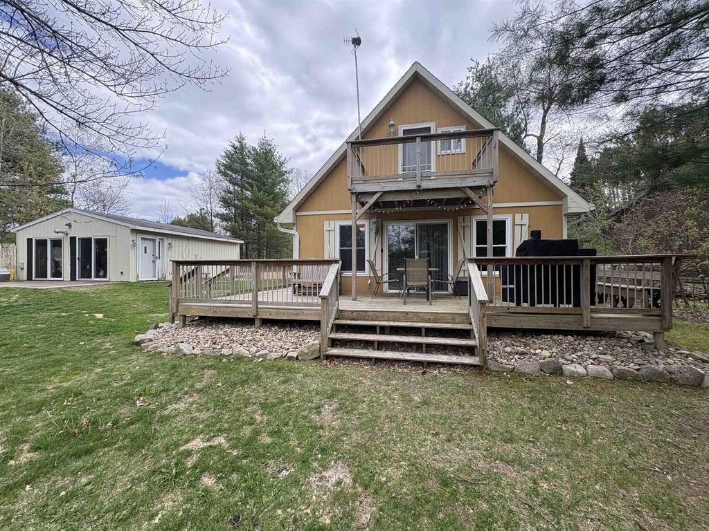 W11030 RIVERSIDE ROAD, Marion, WI 54950