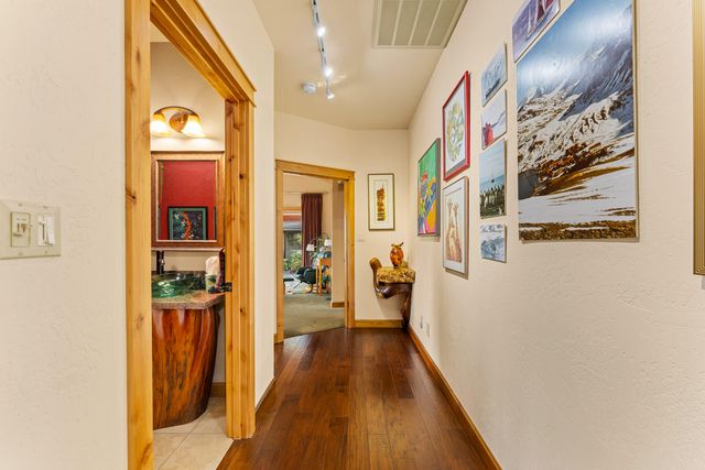 211 Shorthorn Gulch Road, Grants Pass, OR 97526