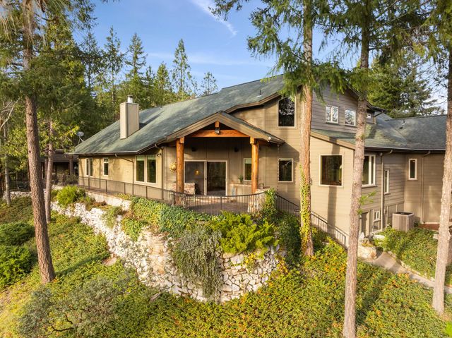 211 Shorthorn Gulch Road, Grants Pass, OR 97526