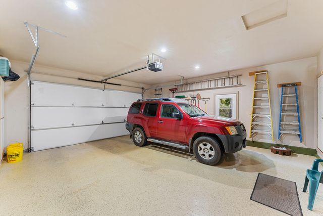 211 Shorthorn Gulch Road, Grants Pass, OR 97526