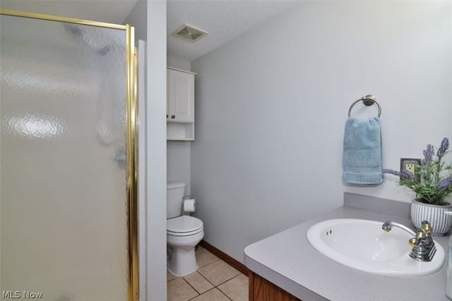 2529 Clearwater Lane 22, Painesville Twp, OH 44077