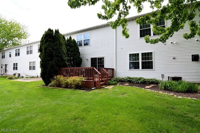 2529 Clearwater Lane 22, Painesville Twp, OH 44077