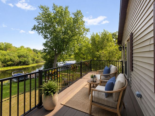 24724 74th Street, Paddock Lake, WI 53168