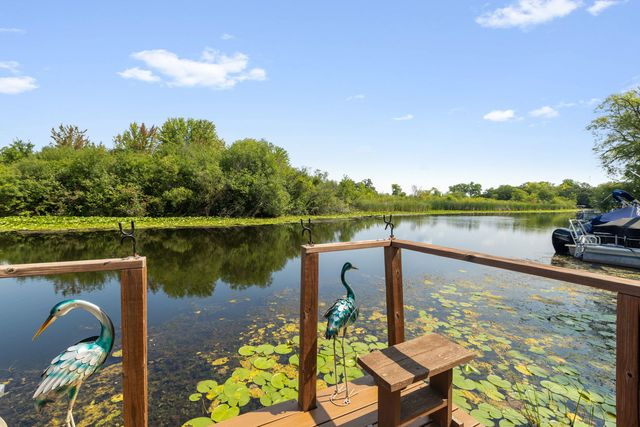 24724 74th Street, Paddock Lake, WI 53168