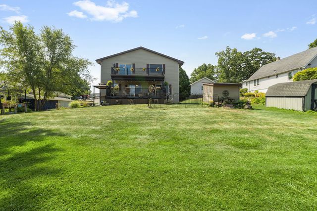 24724 74th Street, Paddock Lake, WI 53168